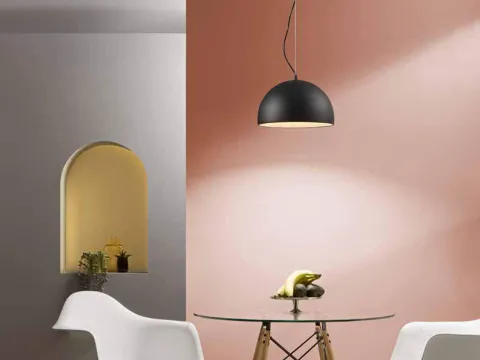 Vai alla foto 1
