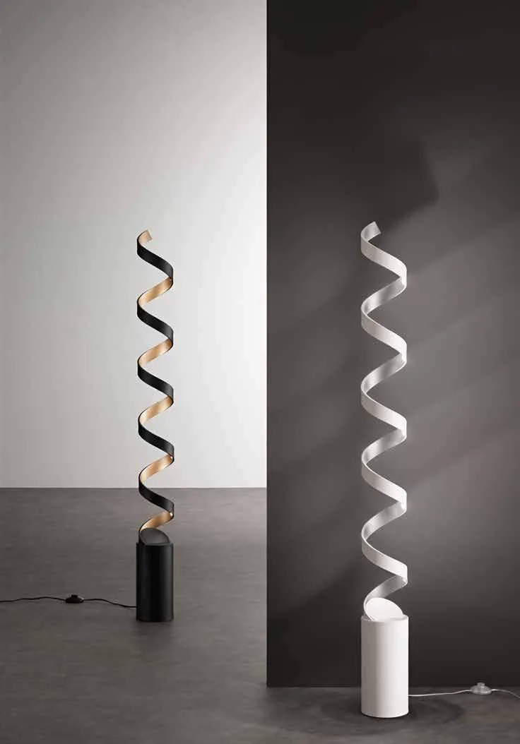 Piantane a spirale Helix Fan Europe nera e bianca