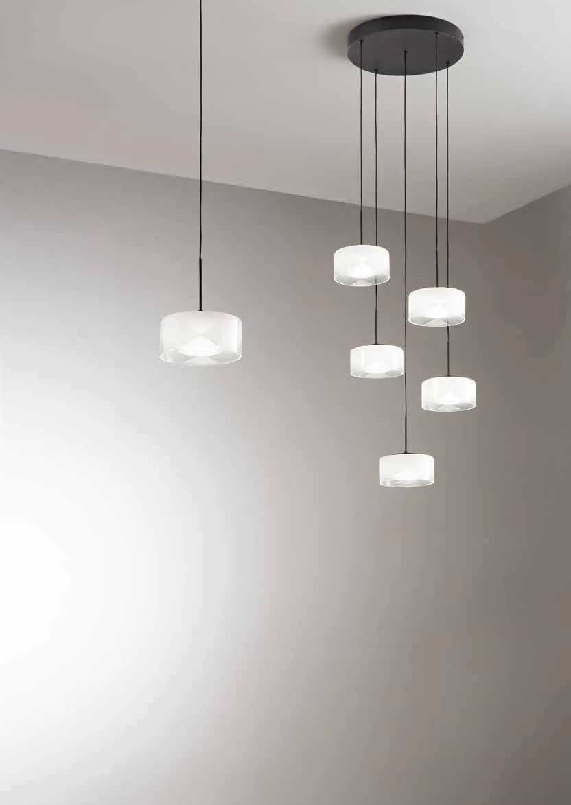 Sospensione a grappolo Emily Fan Europe con diffusori nuvolati