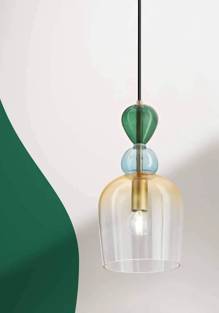 Sospensione Gaudì Fan Europe singola in vetro colorato su parete verde