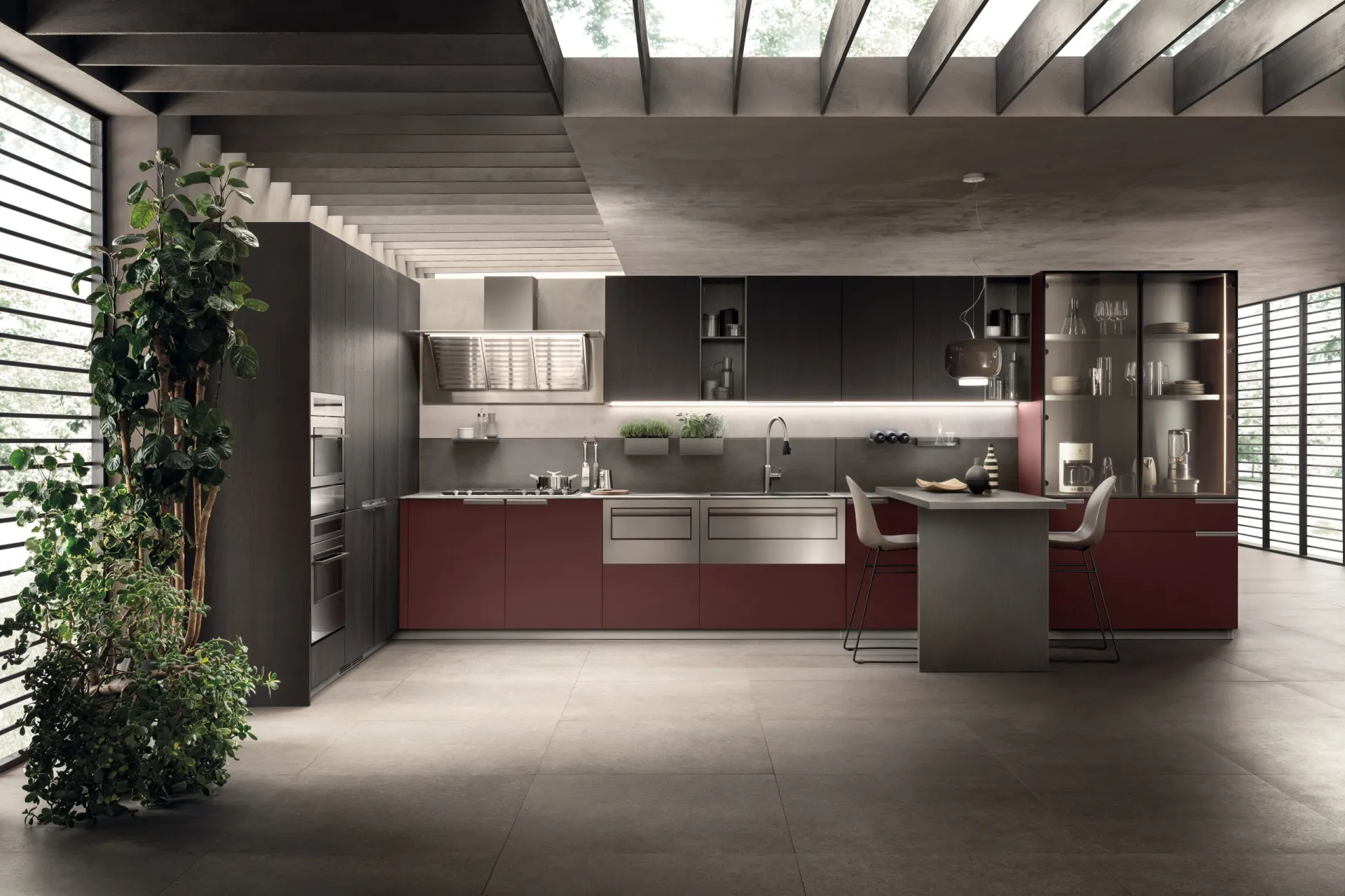 Cucina MIA by Carlo Cracco Scavolini con basi in Fenix Rosso Jaipur e piano in acciaio scuro
