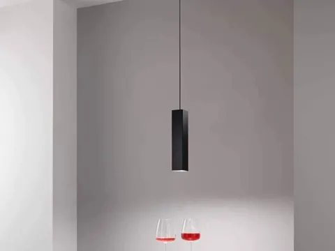 Vai alla foto 1