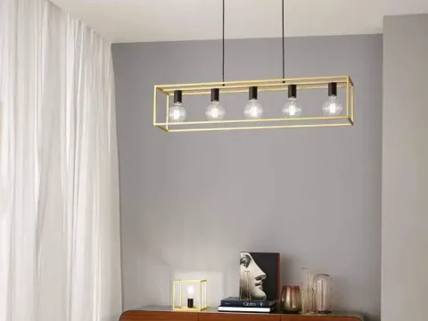 Vai alla foto 1