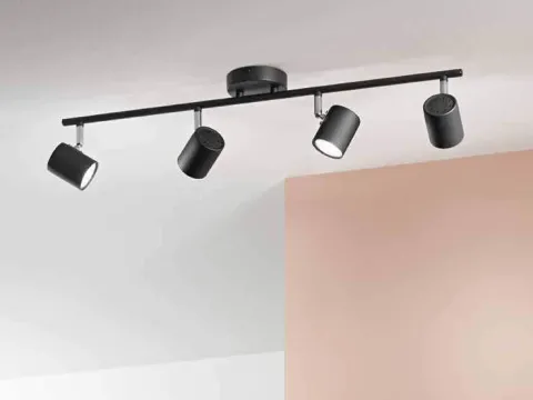 Vai alla foto 1