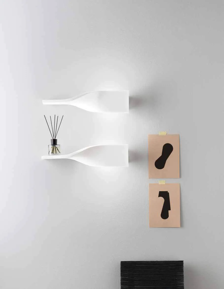 Applique Piroette Fan Europe con diffusore di profumo sulla mensola