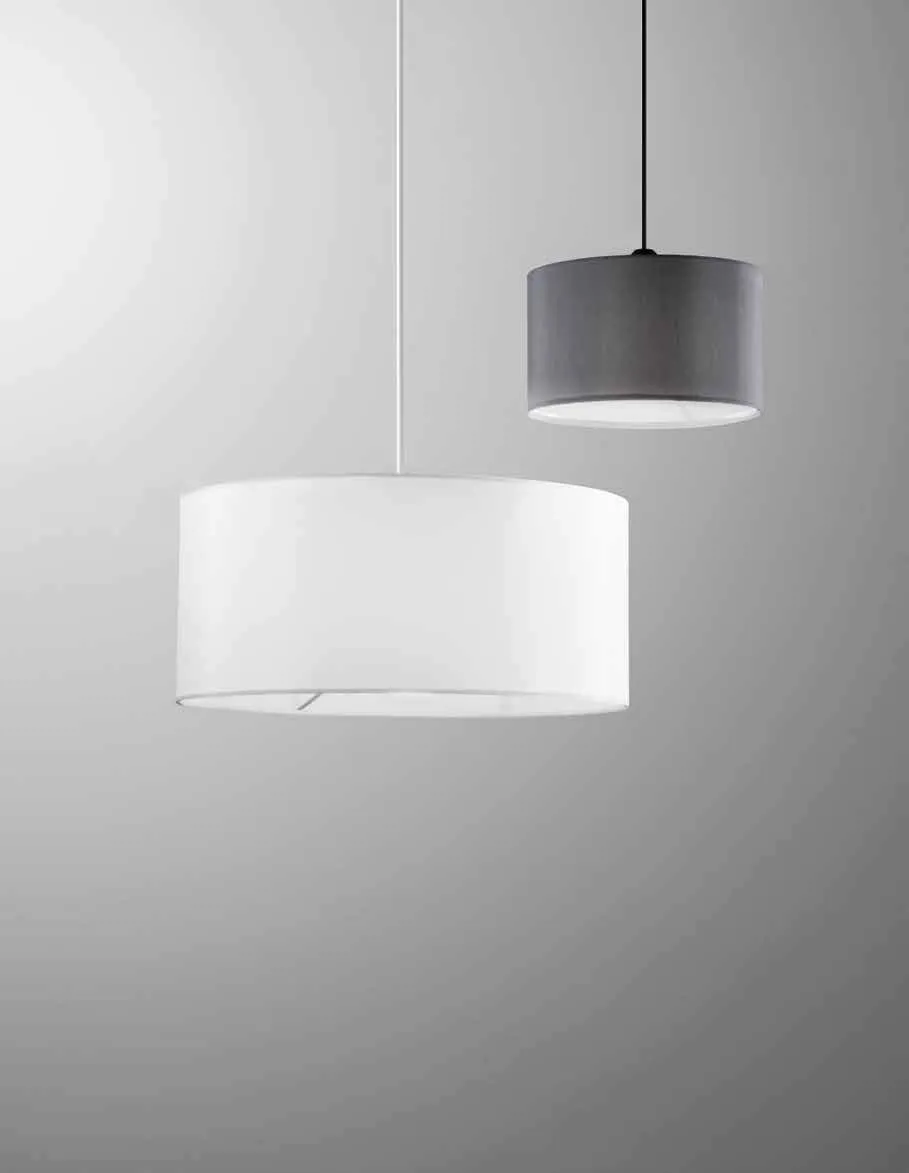Paralumi Max Fan Europe bianco e grigio montati a sospensione