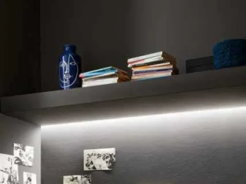 Vai alla foto 1