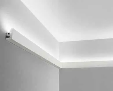 Veletta in gesso Profy Mono Fan Europe accesa verso il soffitto