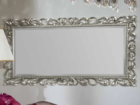 Vai alla foto 1