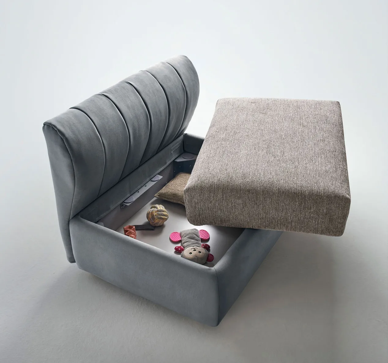Cuccia Bauhause Rosini grigia con cuscino