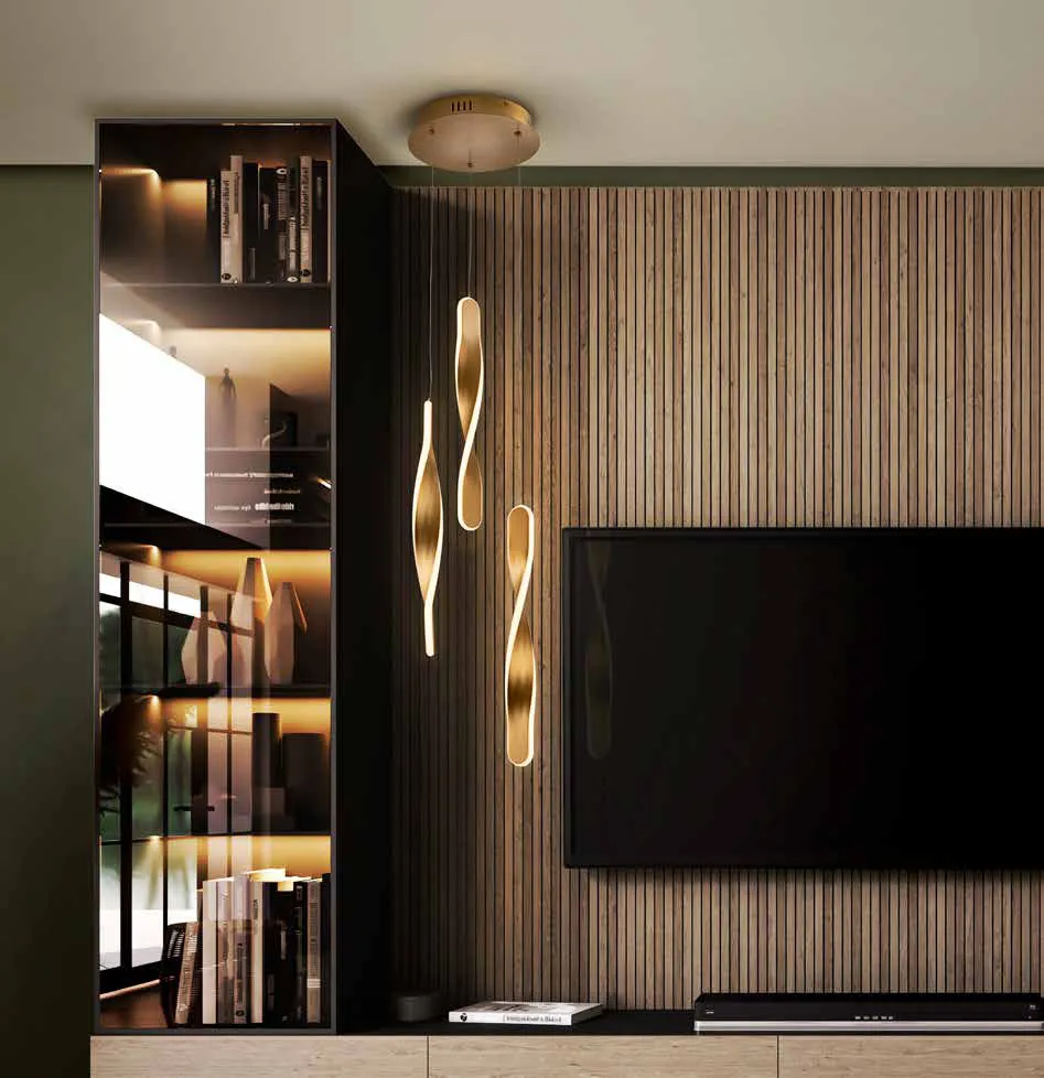 Lampada Twist Schuller a 3 luci in un soggiorno con mobile TV