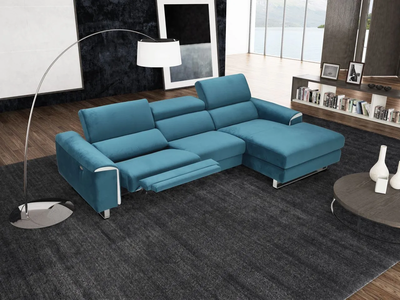 Divano Cristian Max Sofà in tessuto blu ottanio con chaise longue e relax aperto in un living