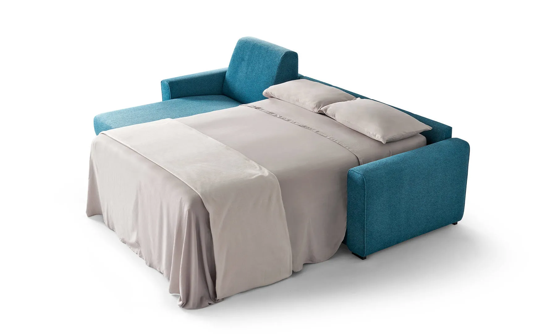 Divano letto Betty Aerre Divani petrolio aperto con lenzuola chiare