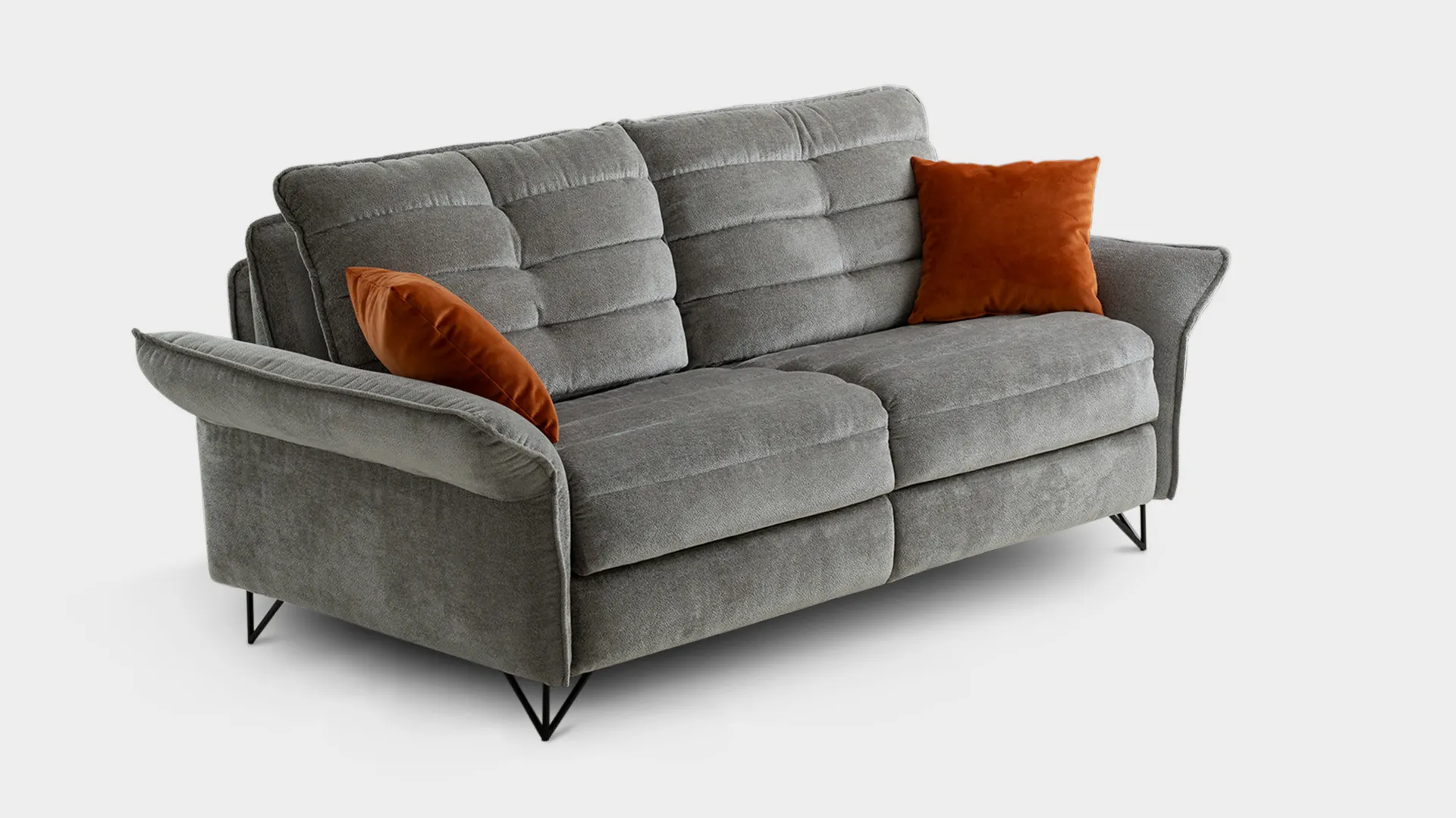 Divano letto Giselle Aerre Divani grigio con schienale trapuntato e cuscini arancio