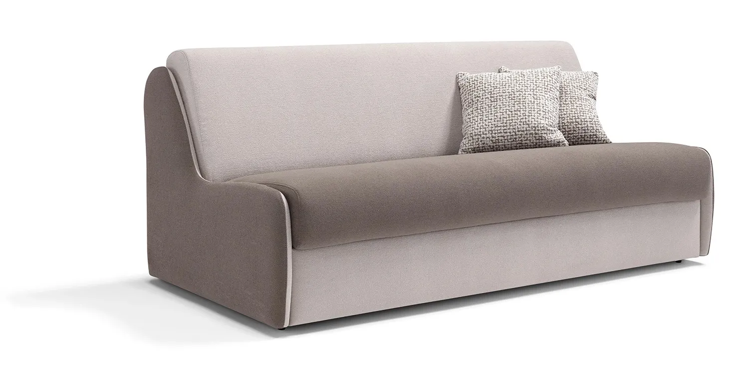 Divano letto Sax Dienne di tre quarti con il fianco curvo e il bordo in contrasto