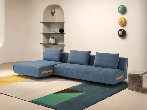 Vai alla foto 1