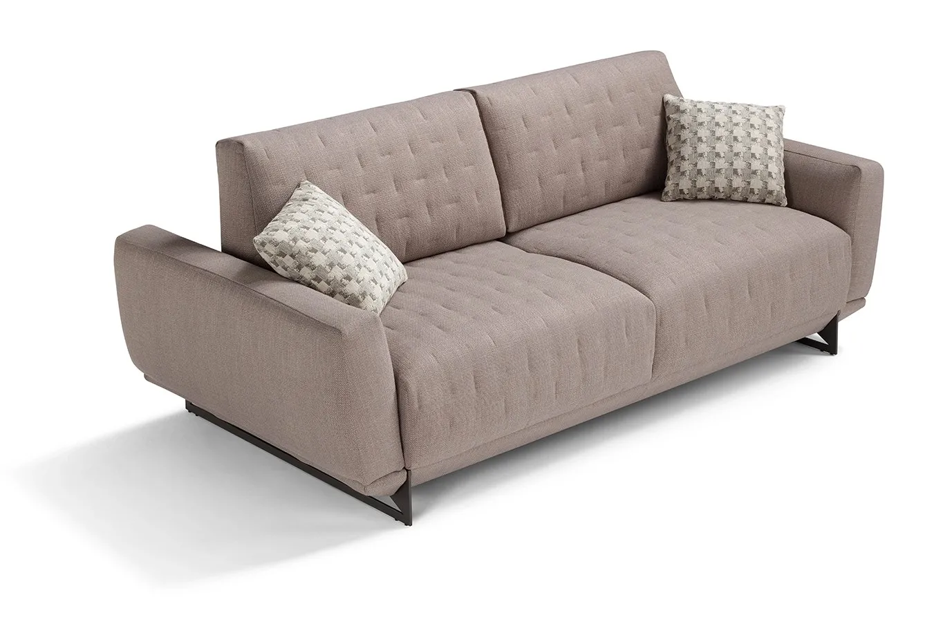 Divano letto Skin Dienne di tre quarti con la trapuntatura a quadri e i piedi in ferro