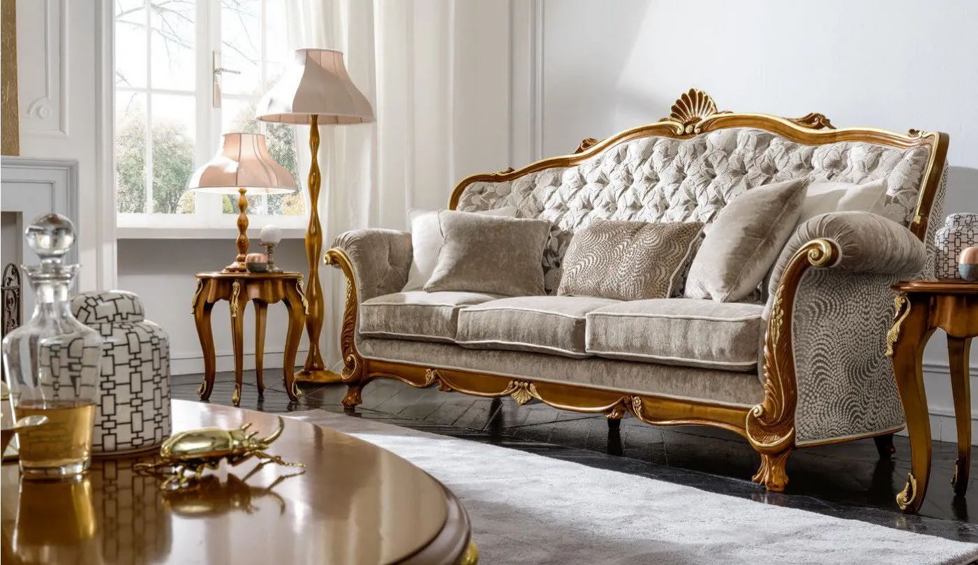 Divano intagliato Trend Style Imba con cornice dorata e schienale capitonné