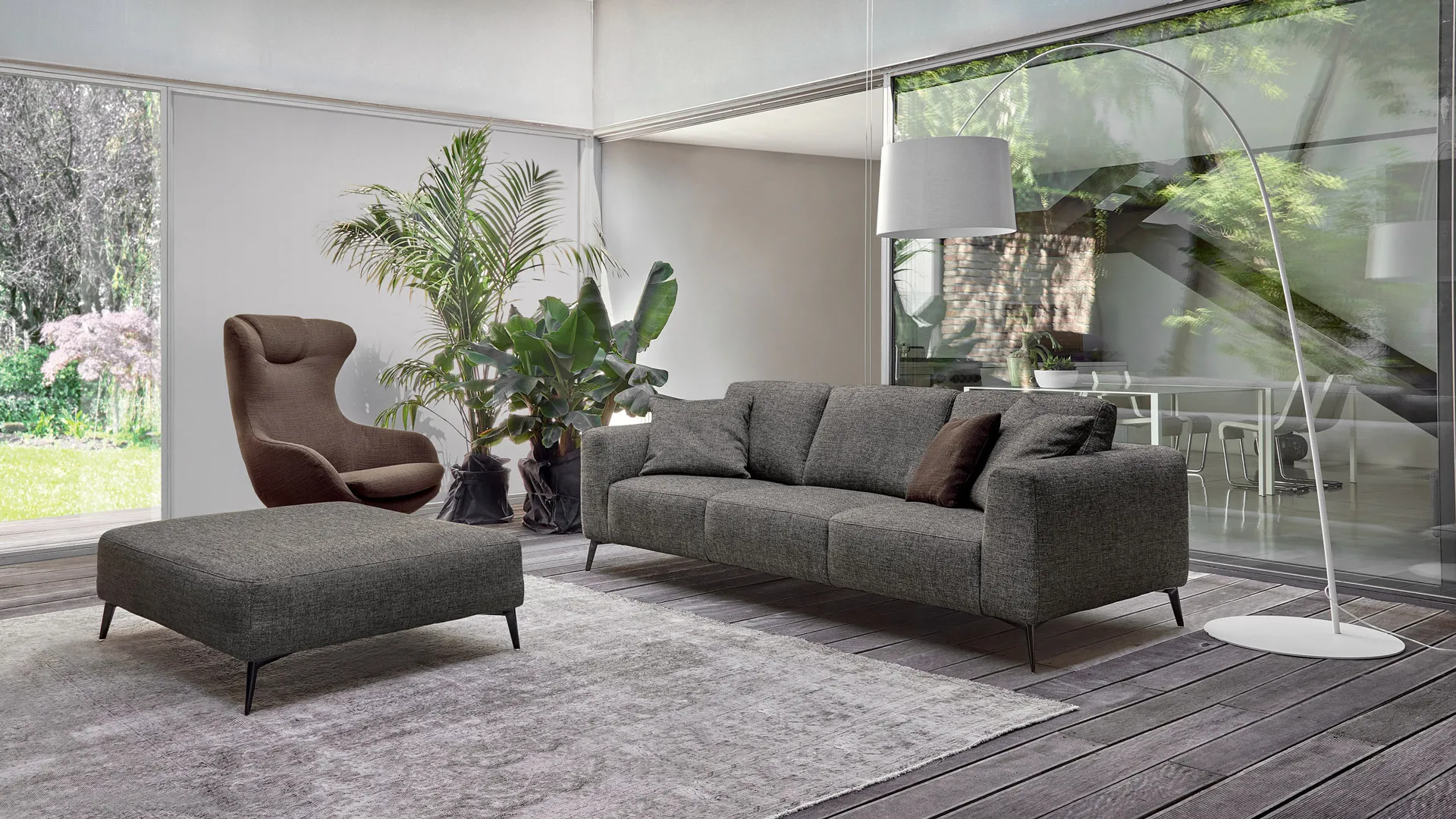 Divano Liverpool Rosini grigio antracite con pouf