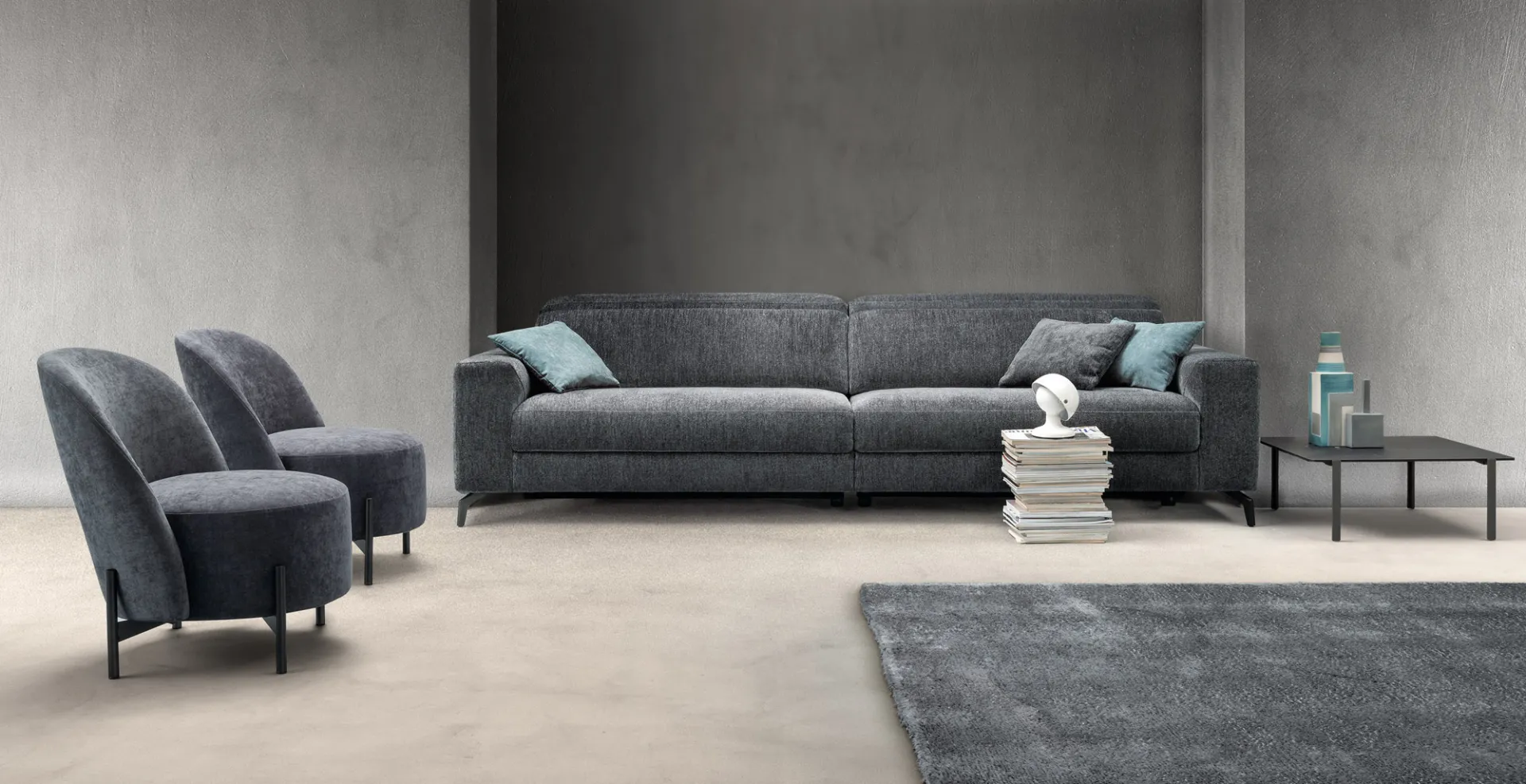 Divano Space Fly Samoa grigio a tre posti con due poltroncine abbinate