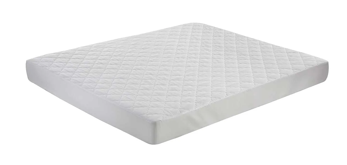 Coprimaterasso Aloe Vera Magniflex trapuntato steso su un materasso