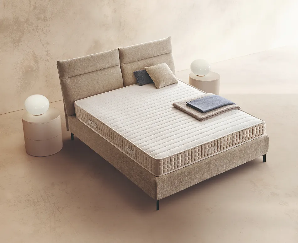 Materasso a molle Amber 6.0 San Lorenzo sul letto Accordo in tessuto chiaro