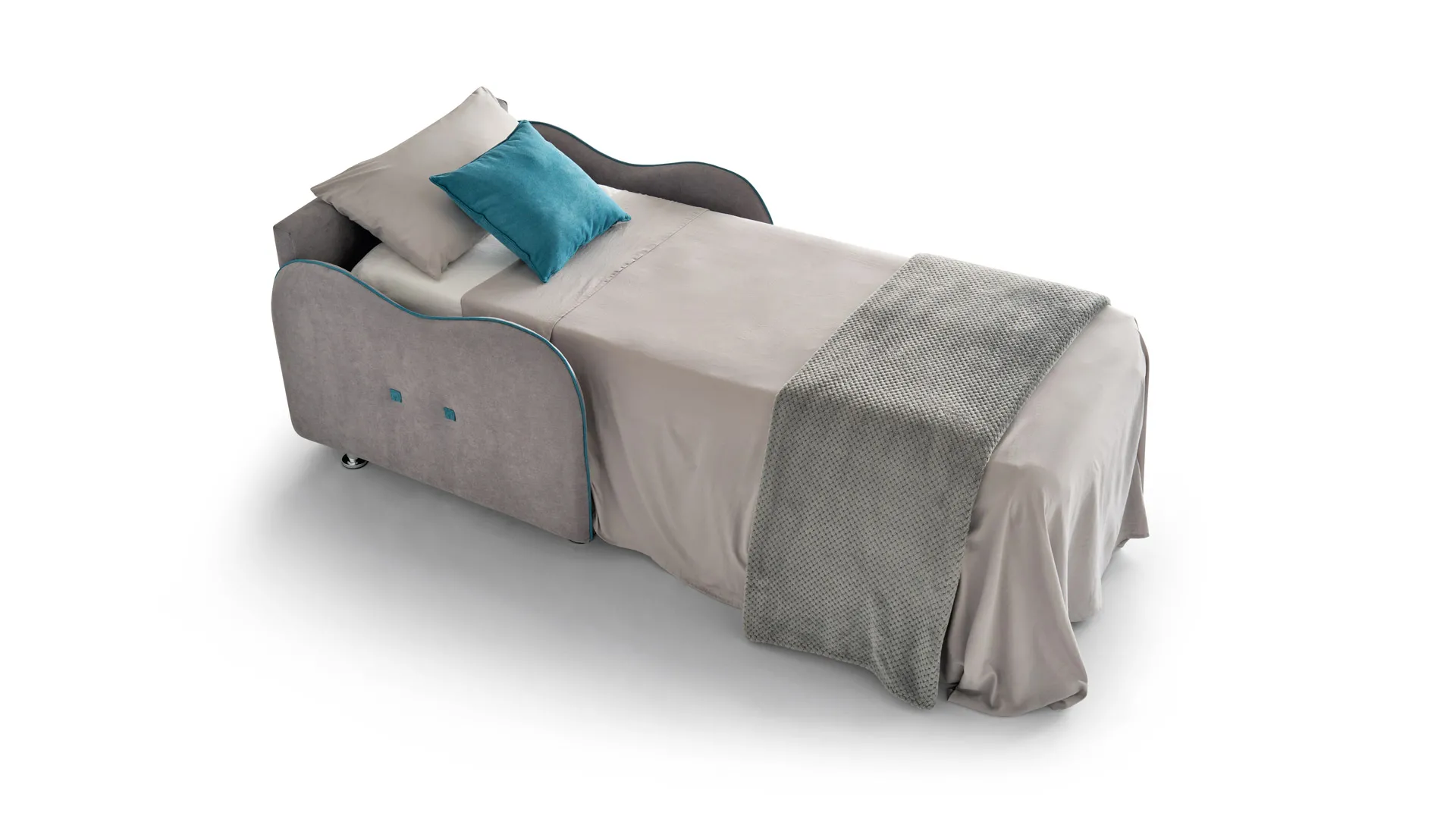 Poltrona letto Moira Aerre Divani aperta con cuscini e plaid grigio