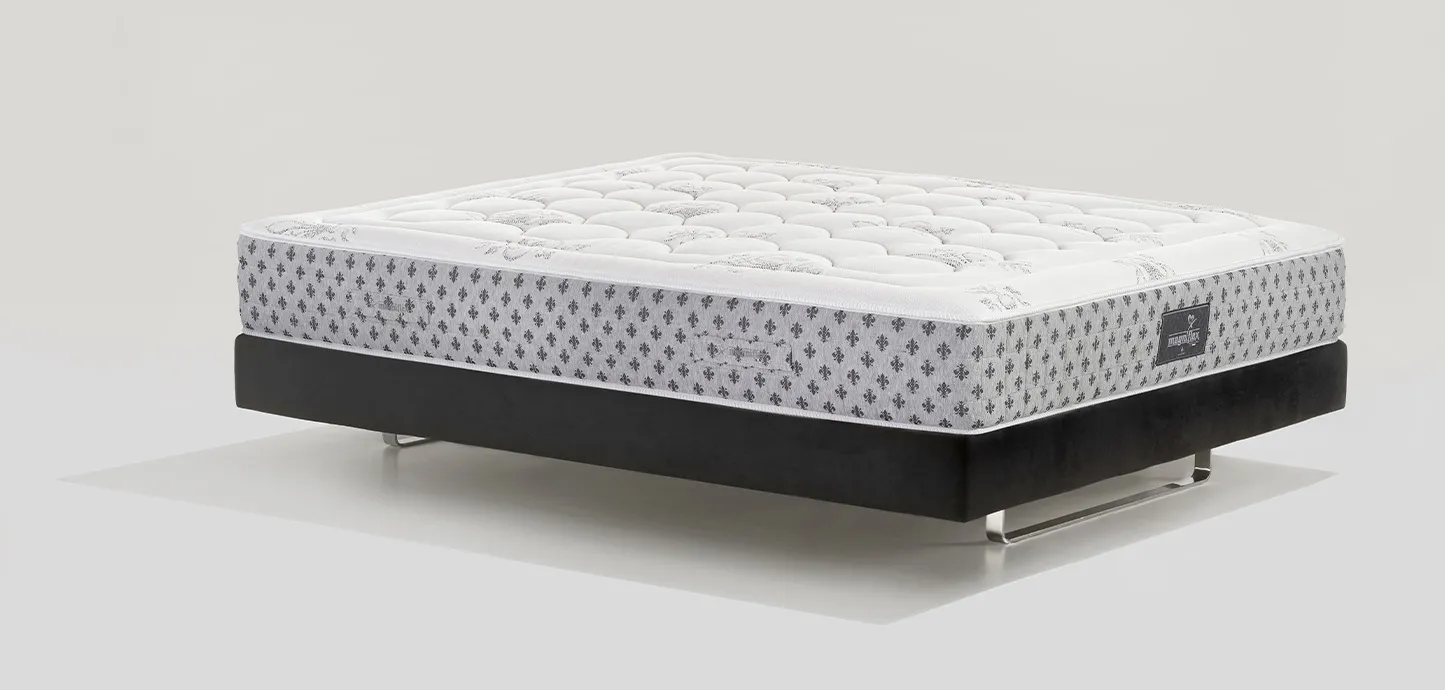 Materasso a molle Sonno Pure Magniflex con fascia grigio chiaro a rombi, di tre quarti