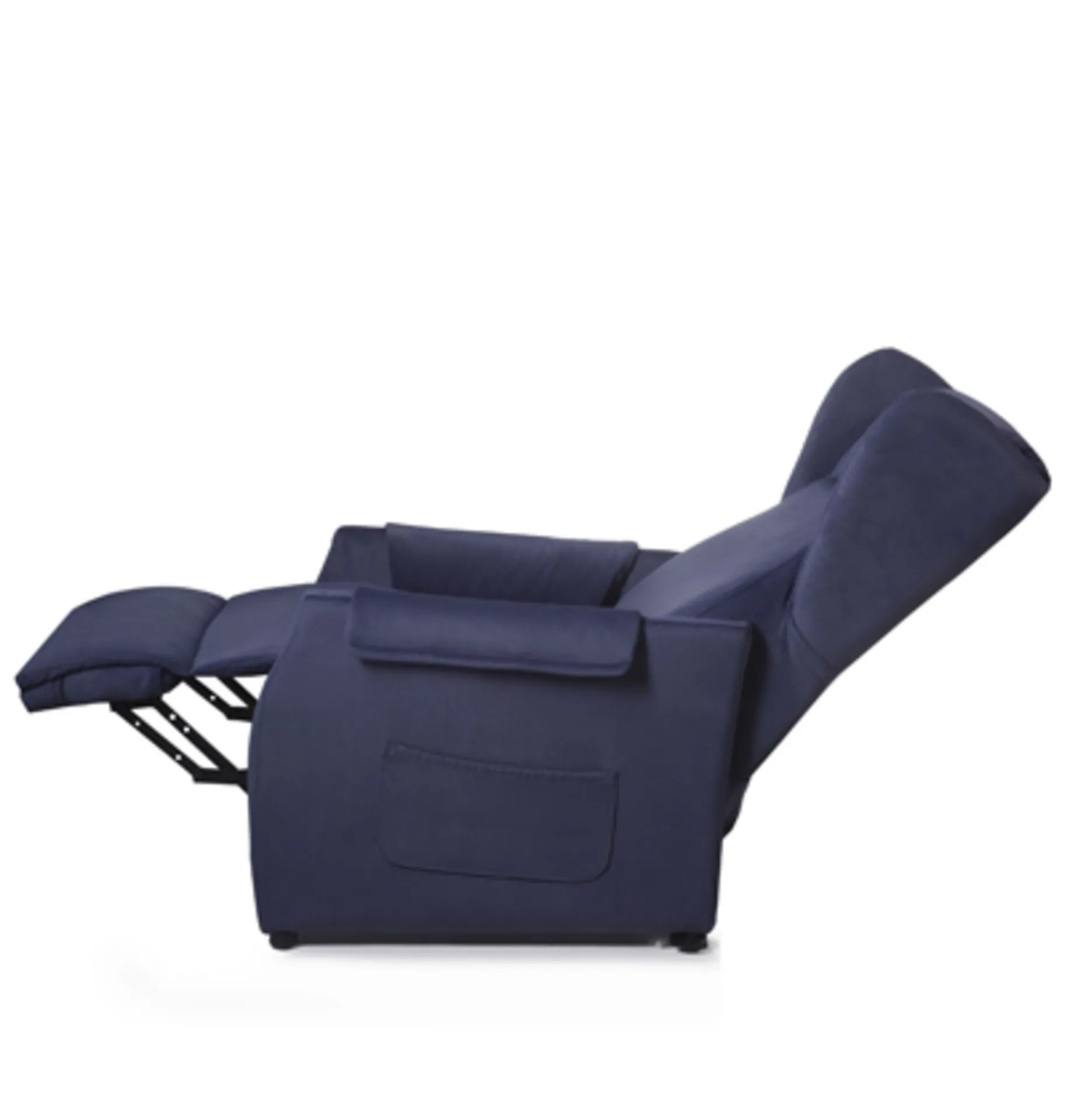 Poltrona Relax 59 Brima Italia blu distesa in posizione letto