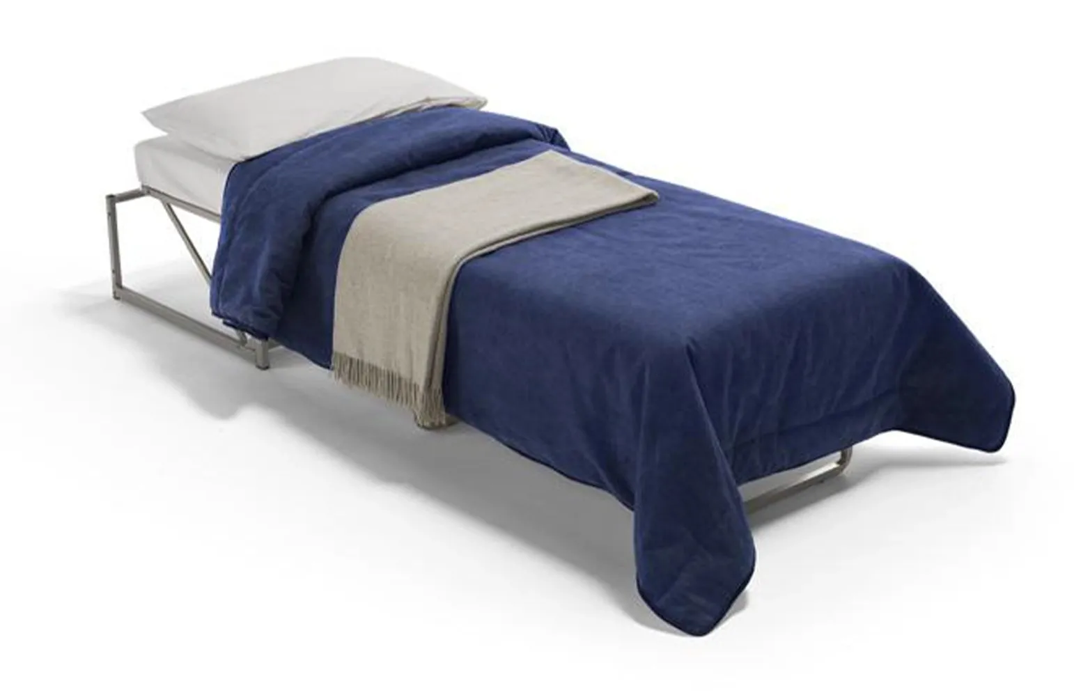 Pouf letto Chop Dienne aperto come branda con trapunta blu e plaid chiaro